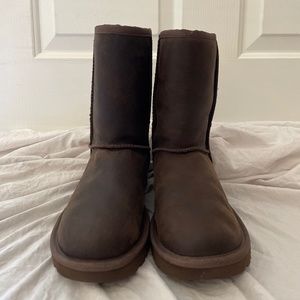 Leather Ugg boots  Size 8